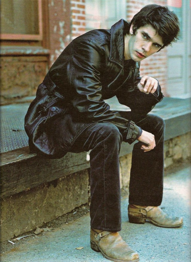 Ben Whishaw Fotoğrafları 172