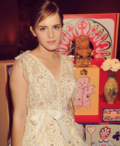 Emma Watson Fotoğrafları 2233