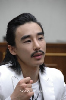 Jin Yi-han Fotoğrafı