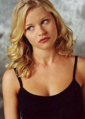 Emilie de Ravin Fotoğrafları 197