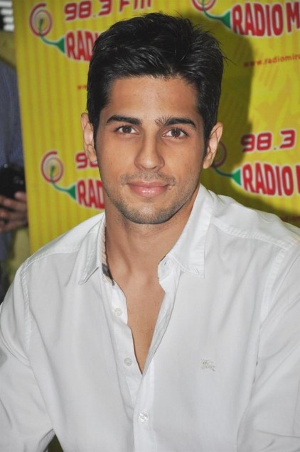 Sidharth Malhotra Fotoğrafları 139