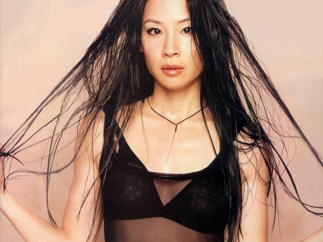 Lucy Liu Fotoğrafları 6