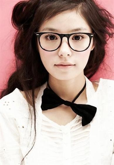 Min Hyo-rin Fotoğrafı