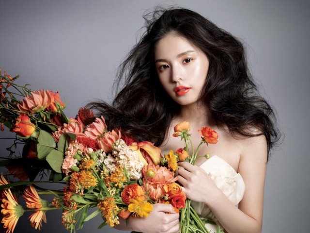 Min Hyo-rin Fotoğrafı