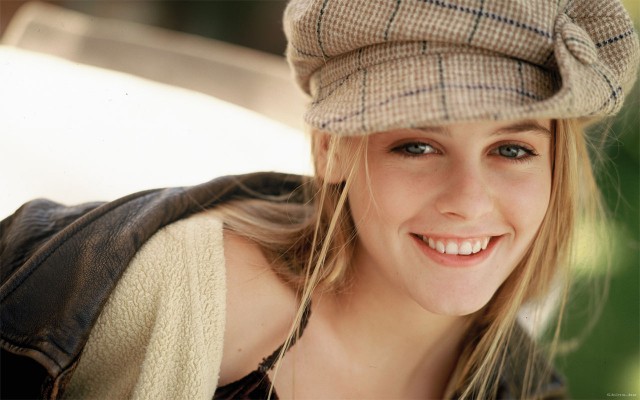 Alicia Silverstone Fotoğrafları 22