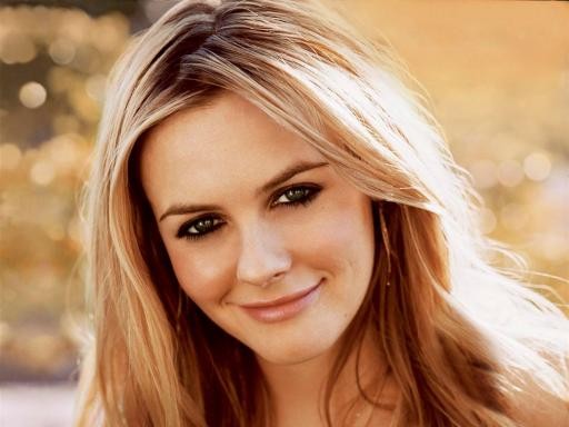 Alicia Silverstone Fotoğrafları 24