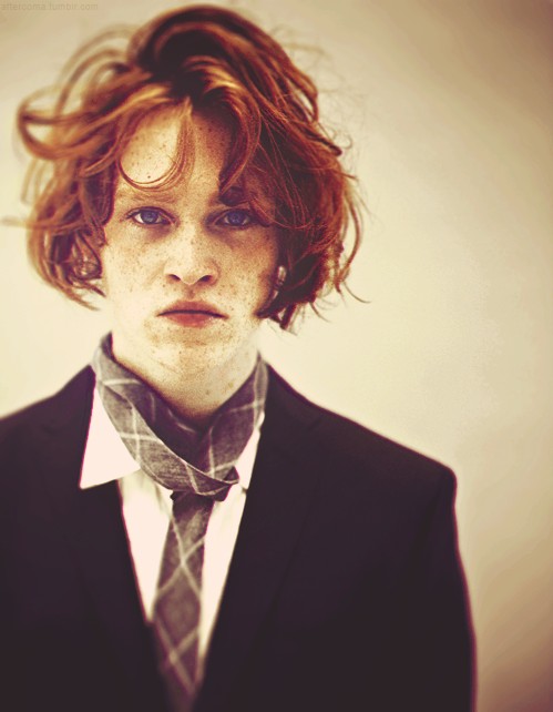 Caleb Landry Jones Fotoğrafı