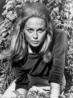 Faye Dunaway Fotoğrafları 11