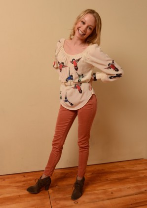 Alexandra Holden Fotoğrafı