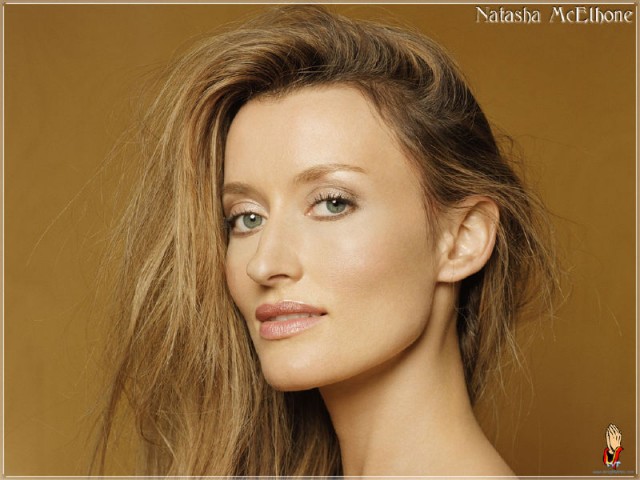 Natascha McElhone Fotoğrafı