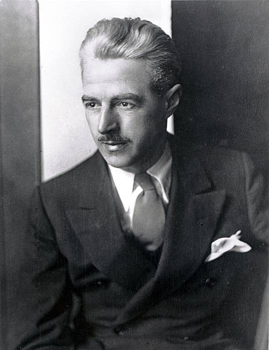 Dashiell Hammett Fotoğrafları 7