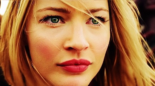 Tabrett Bethell Fotoğrafları 27