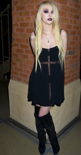 Taylor Momsen Fotoğrafları 501