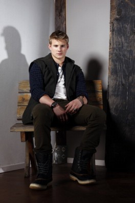 Alexander Ludwig Fotoğrafları 38