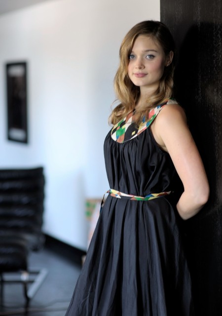 Bella Heathcote Fotoğrafı