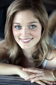 Bella Heathcote Fotoğrafı