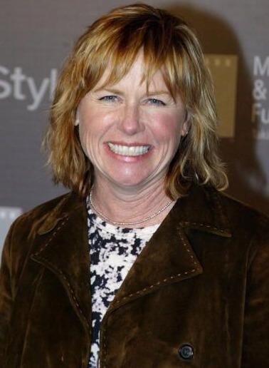 Amy Madigan Fotoğrafları 2