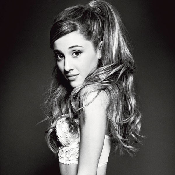Ariana Grande Fotoğrafı
