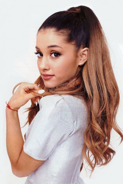 Ariana Grande Fotoğrafı