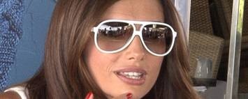 Emina Türkcan Sandal Fotoğrafı