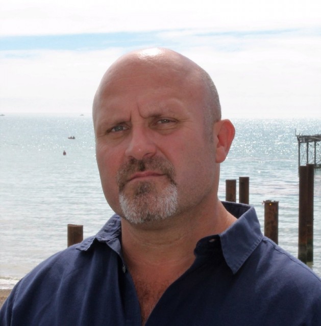 Luing Andrews Fotoğrafı