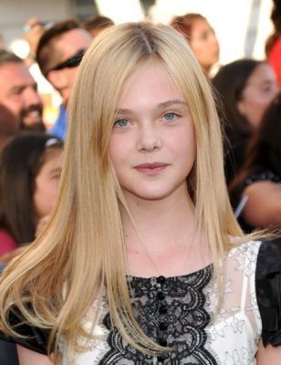 Elle Fanning Fotoğrafları 25