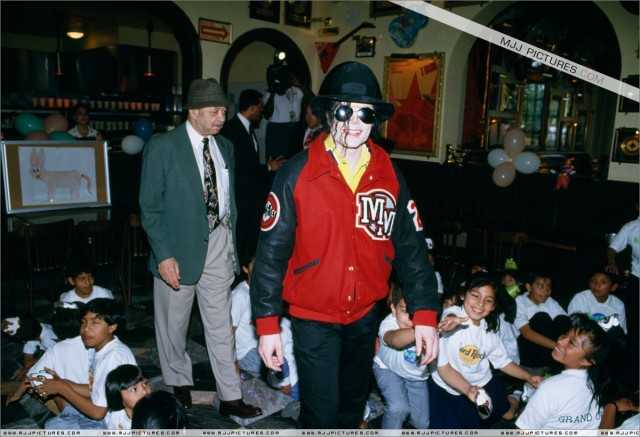 Michael Jackson Fotoğrafları 3104