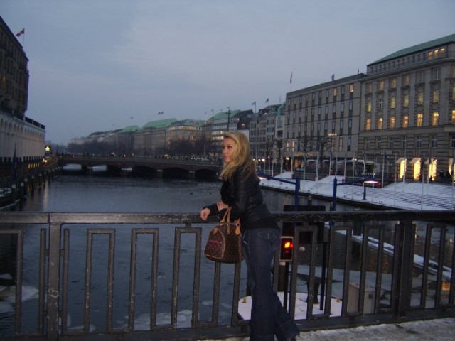 Seda Aktuğlu Fotoğrafı