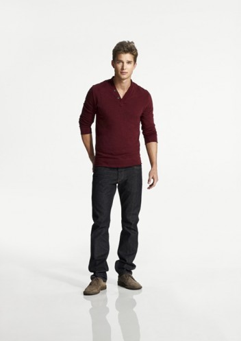 Drew Van Acker Fotoğrafı