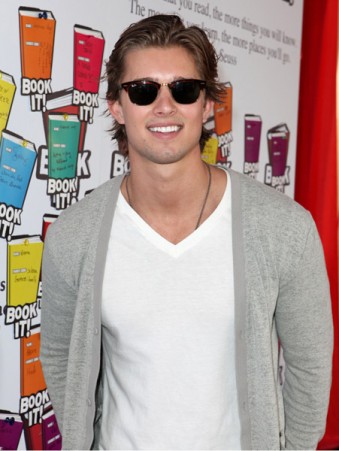 Drew Van Acker Fotoğrafları 19