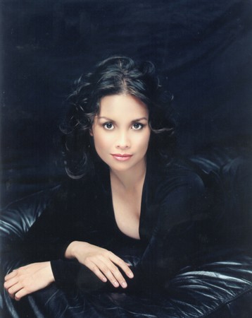 Lea Salonga Fotoğrafları 1