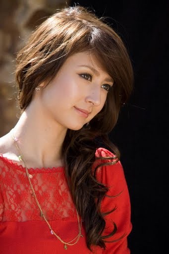 Leah Dizon Fotoğrafı