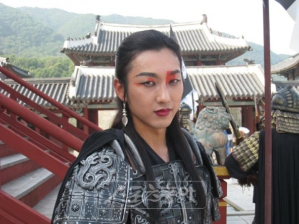 Lee Seung-hyo Fotoğrafı