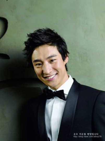 Lee Je-hoon Fotoğrafı