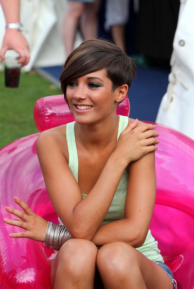 Frankie Sandford Fotoğrafları 218