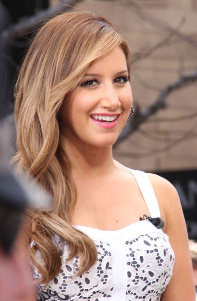 Ashley Tisdale Fotoğrafları 6892