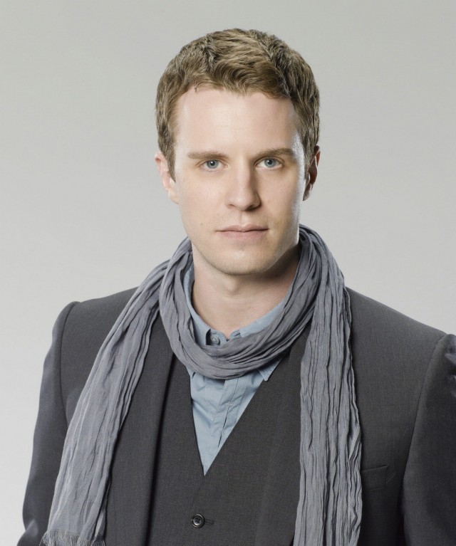 Luke Mably Fotoğrafları 32