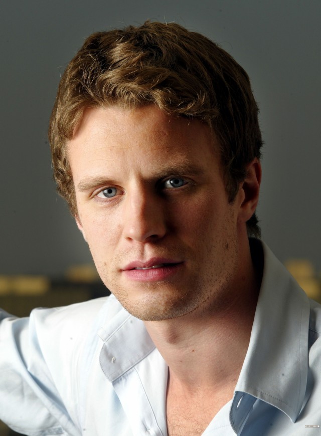 Luke Mably Fotoğrafları 33