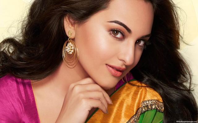 Sonakshi Sinha Fotoğrafları 217