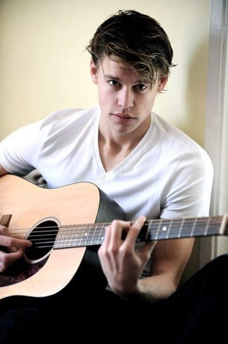 Chord Overstreet Fotoğrafı