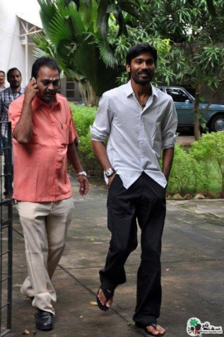 Dhanush Fotoğrafı