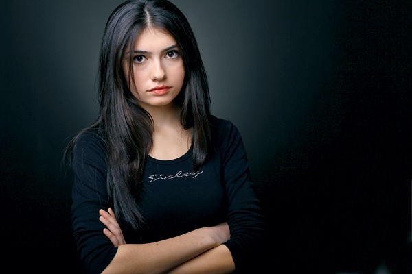 Hazar Ergüçlü Fotoğrafı