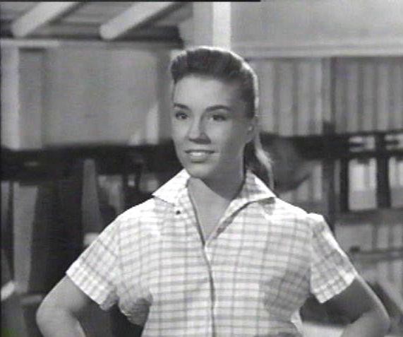 Darlene Gillespie Fotoğrafı