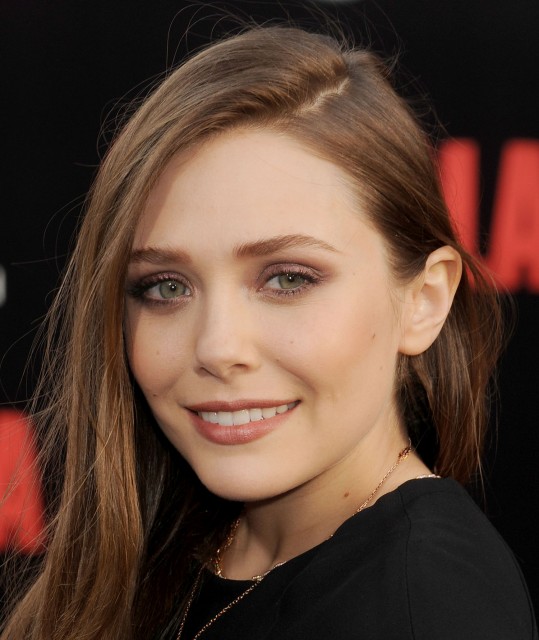 Elizabeth Olsen Fotoğrafları 142