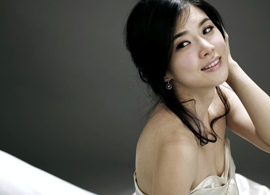Lee Bo Young Fotoğrafı