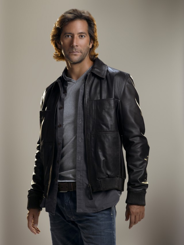 Henry Ian Cusick Fotoğrafları 15