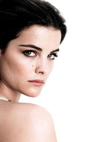 Jaimie Alexander Fotoğrafları 16