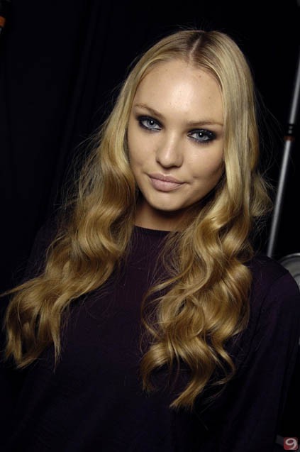 Candice Swanepoel Fotoğrafı