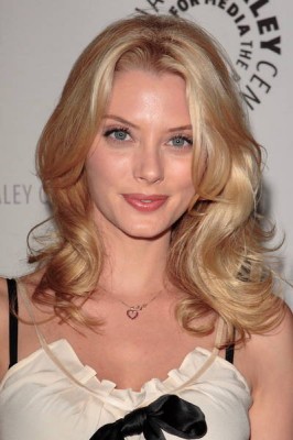 April Bowlby Fotoğrafları 8