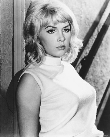 Stella Stevens Fotoğrafları 6